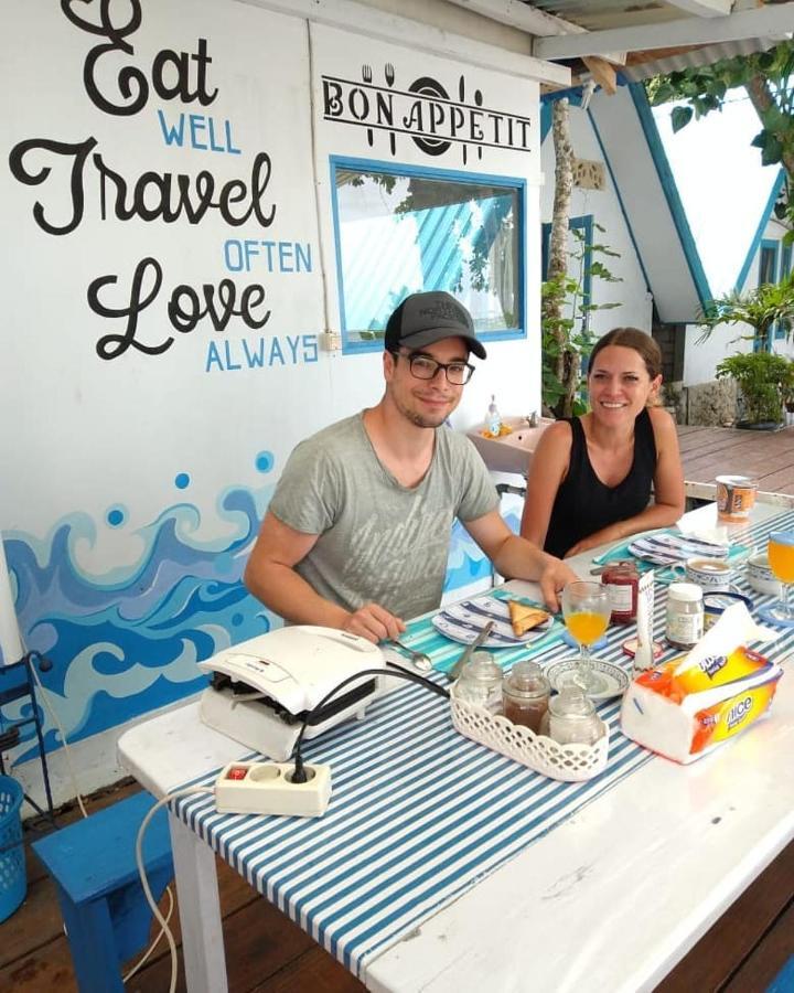 Tria Maria Cottage Ngurbloat ภายนอก รูปภาพ