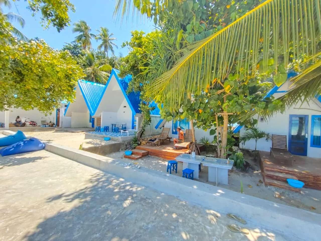 Tria Maria Cottage Ngurbloat ห้อง รูปภาพ