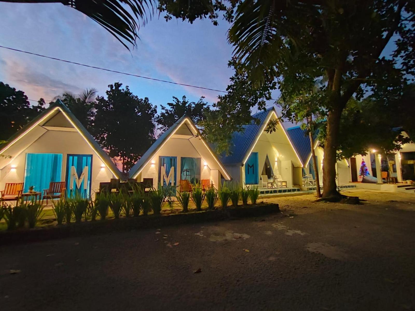 Tria Maria Cottage Ngurbloat ภายนอก รูปภาพ