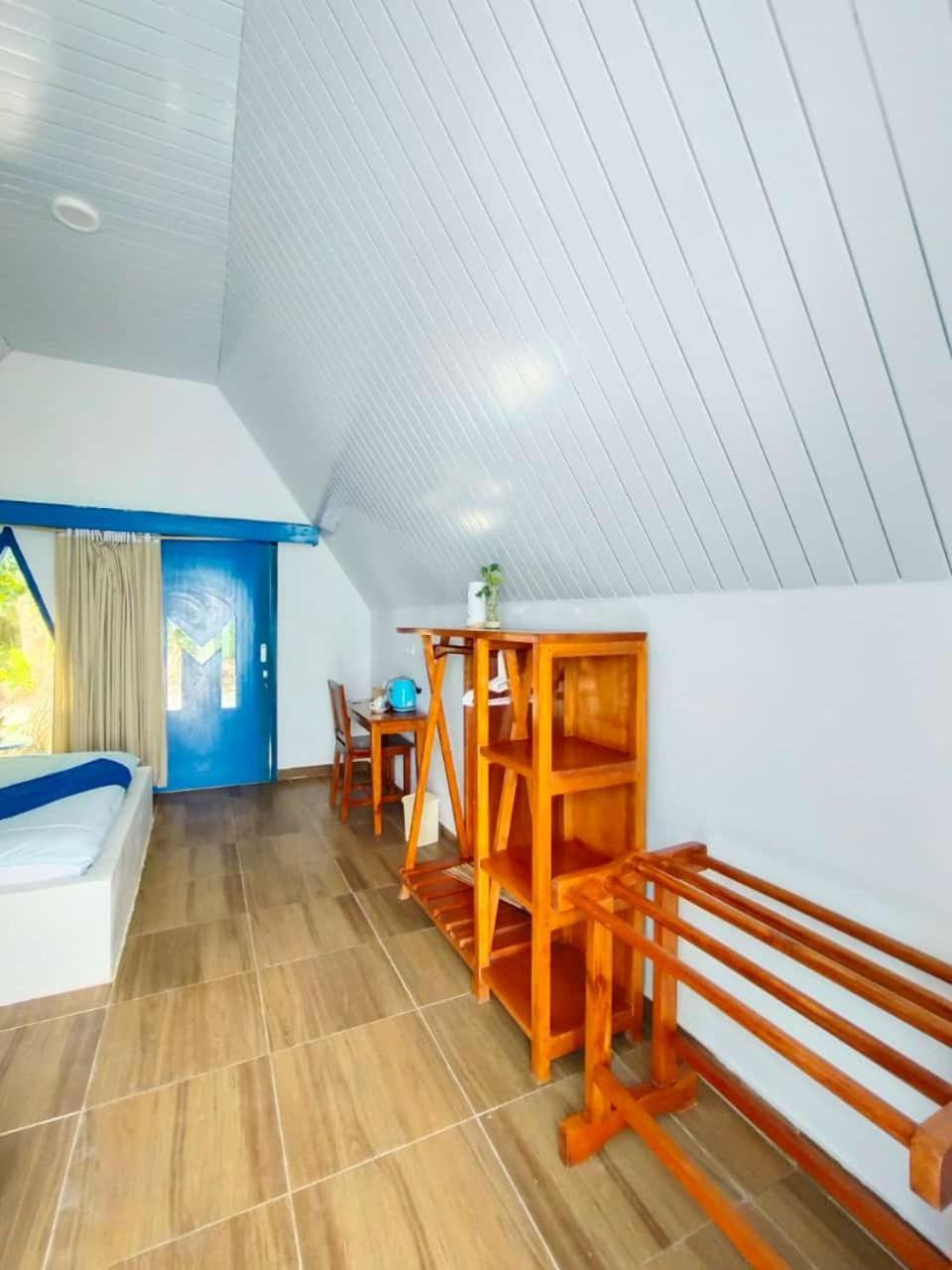Tria Maria Cottage Ngurbloat ภายนอก รูปภาพ